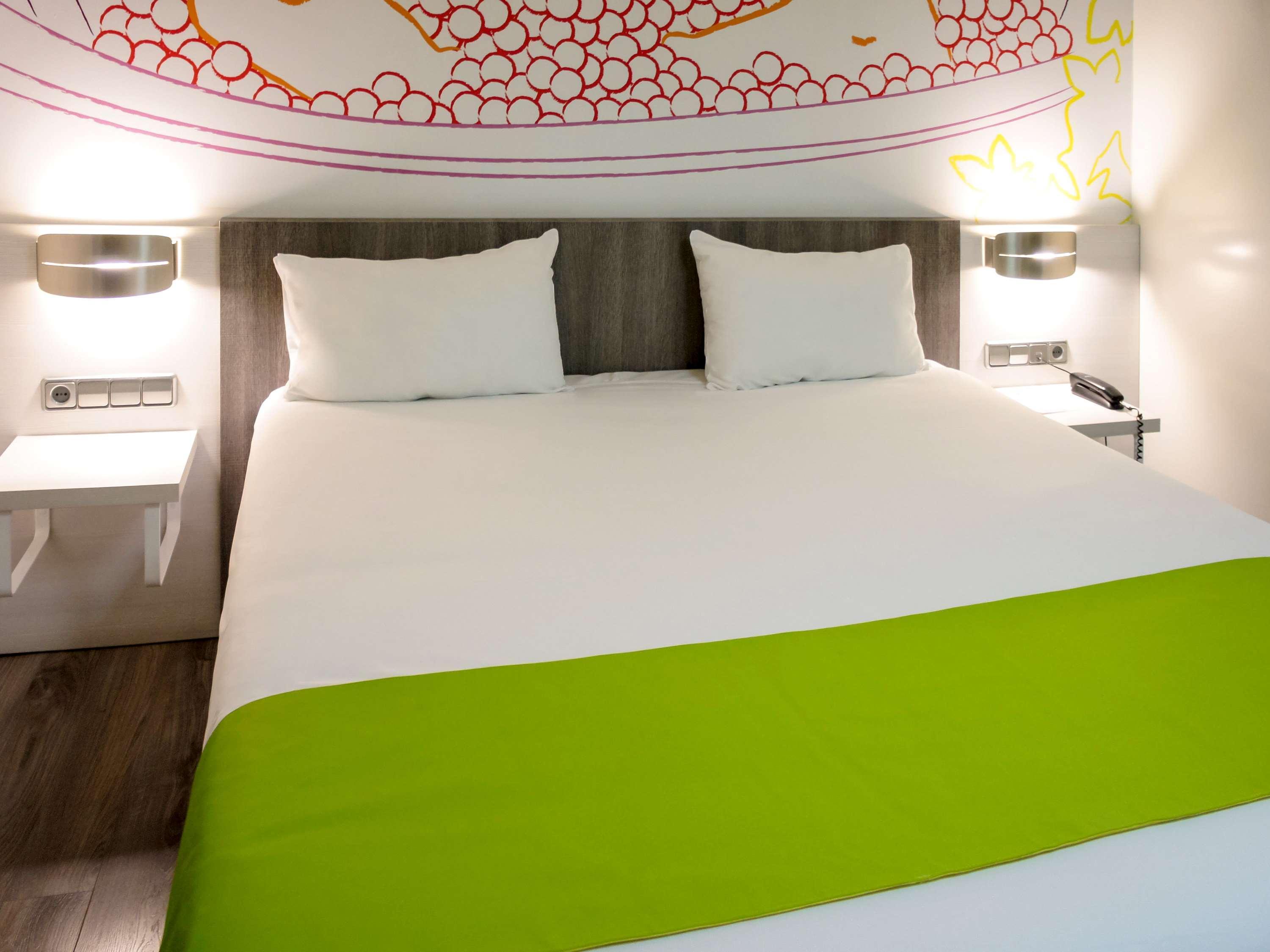 Ibis Styles Madrid Prado Hotel Kültér fotó