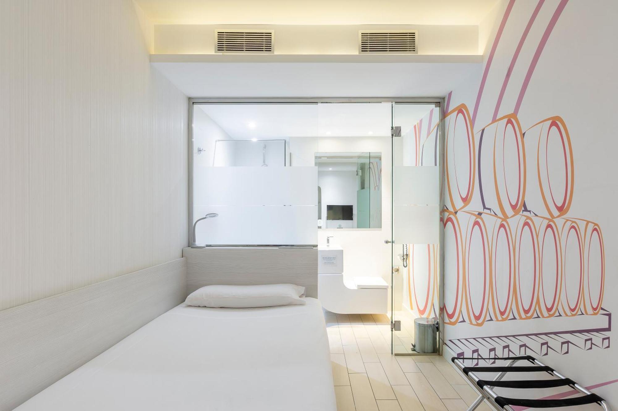 Ibis Styles Madrid Prado Hotel Kültér fotó