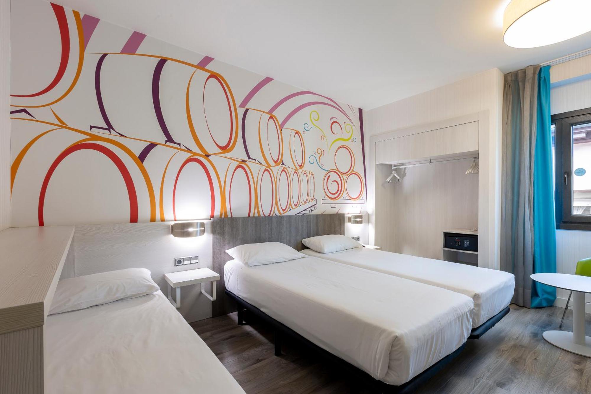 Ibis Styles Madrid Prado Hotel Kültér fotó