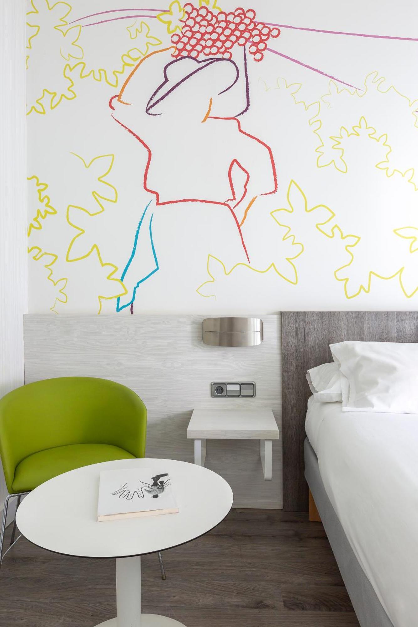 Ibis Styles Madrid Prado Hotel Kültér fotó